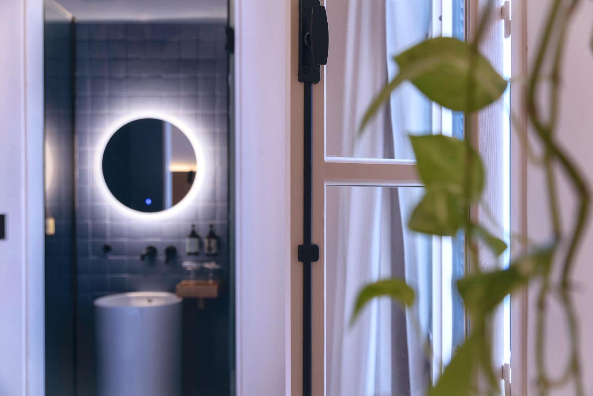 Heart Hotel Lemesós Eksteriør bilde