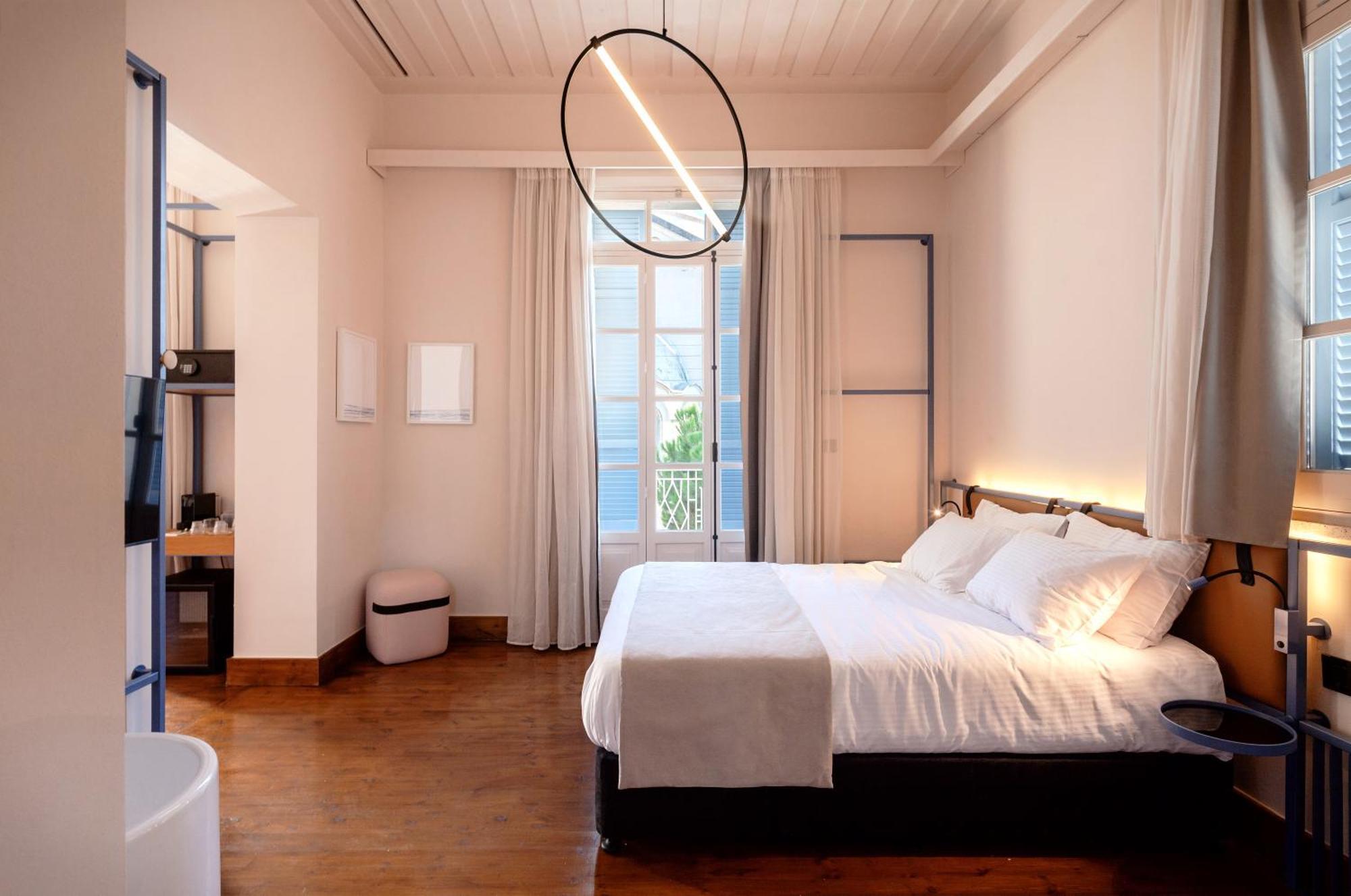 Heart Hotel Lemesós Eksteriør bilde